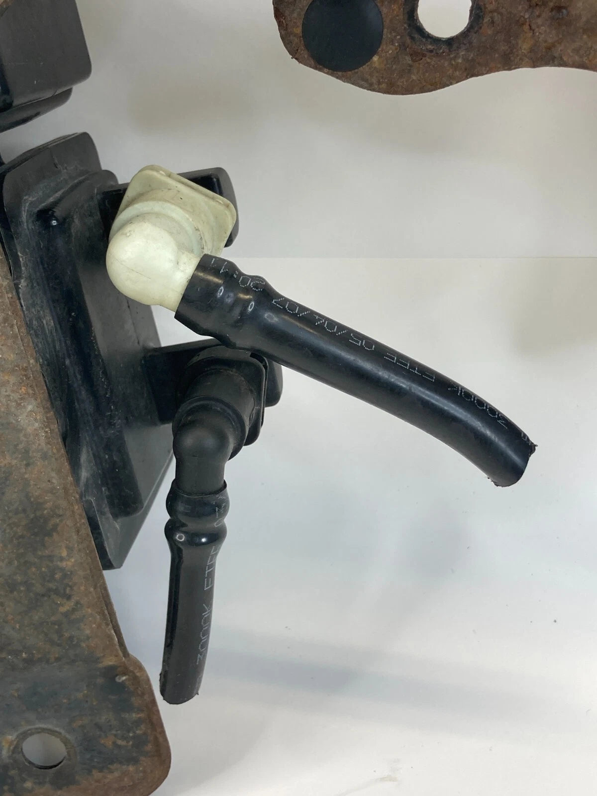 2007 2008 2009 2010 LINCOLN MKX SOLENOID FUEL VALVE VAPOR CANISTER OEM