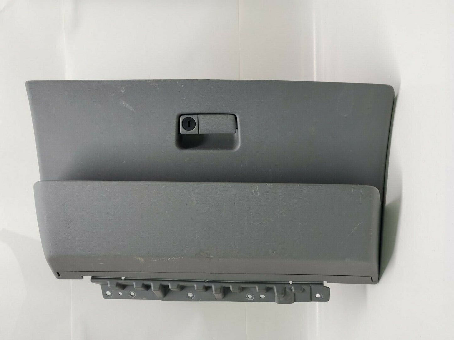 2004 2005 2006 Nissan Quest Glove Box Compartment Storage Assembly Grey OEM