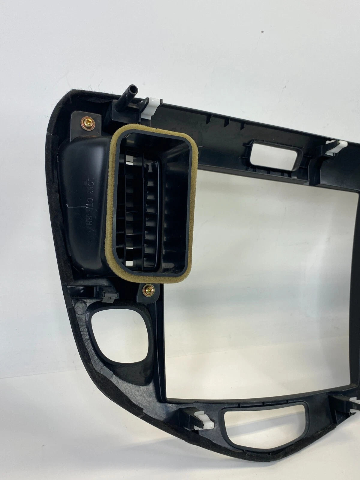 2000-2006 MAZDA MPV SPEEDOMETER CLUSTER DASH BEZEL TRIM PANEL LC62G0421 OEM