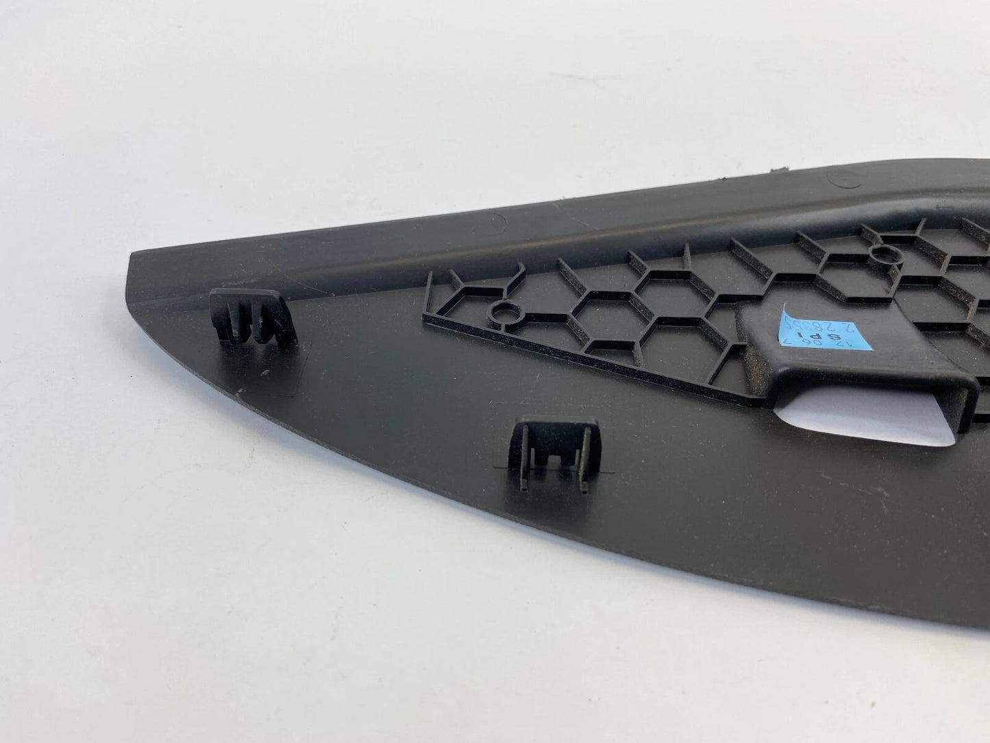 OEM 2008-2012 FORD ESCAPE FRONT LEFT SIDE DASH END CAP TRIM COVER 8L847804481A