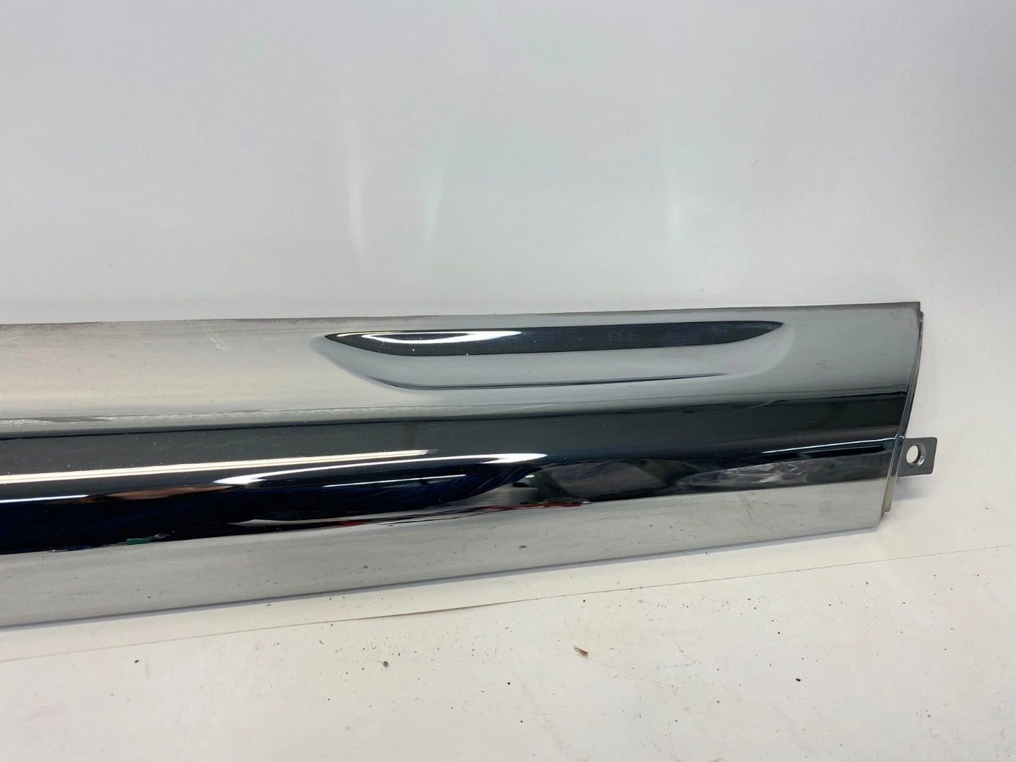 2008-2010 08-10 BUICK ENCLAVE ROOF RACK RAIL LUGGAGE RAIL COVER RIGHT SIDE OEM