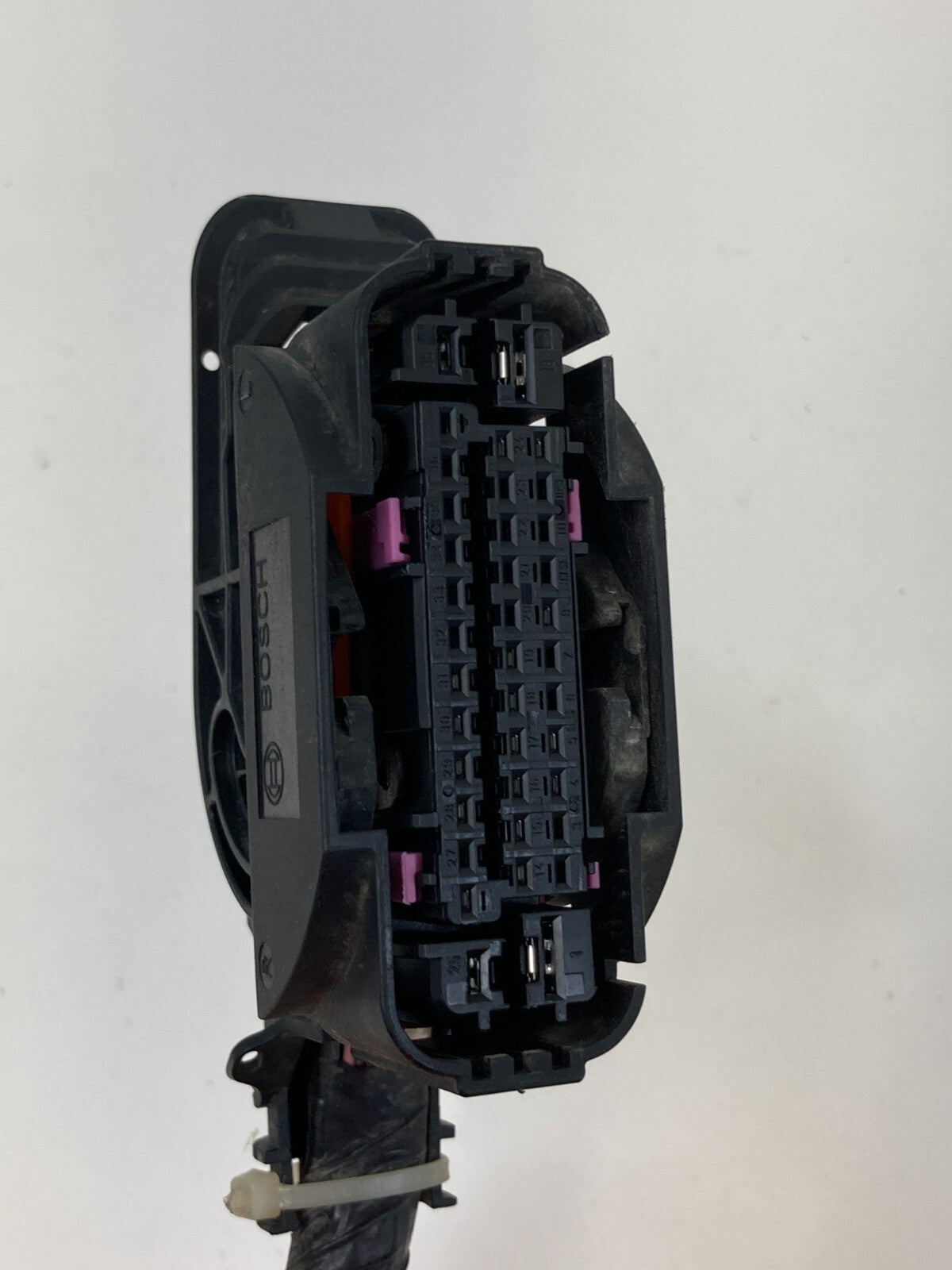 2013-2015 Nissan Altima 2.5L CVT ABS Pump Anti Lock Brake Plug Connector OEM