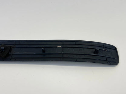 2000 2001 LEXUS ES300 REAR LEFT DOOR SILL SCUFF PLATE TRIM UNIT OEM 67911-33050