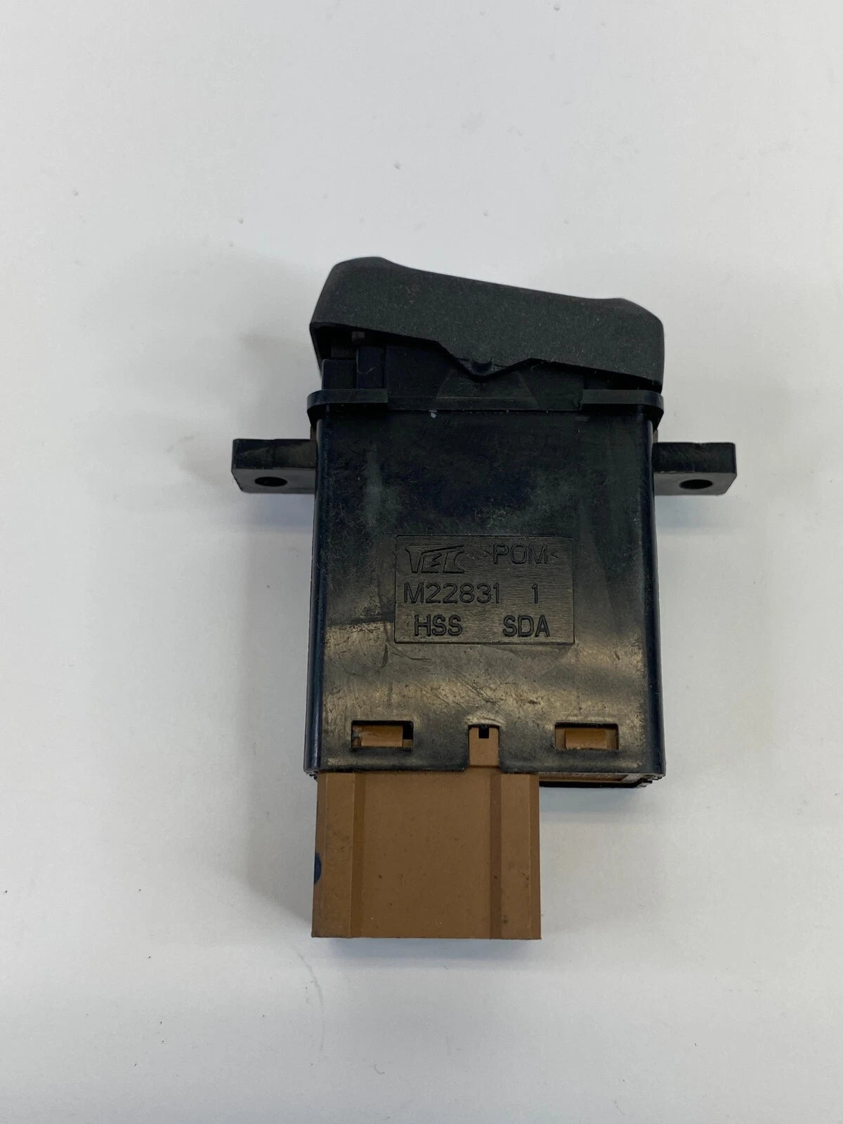 03-07 HONDA ACCORD SEDAN CENTER CONSOLE HEATED SEAT BUTTON SWITCH M22831 OEM