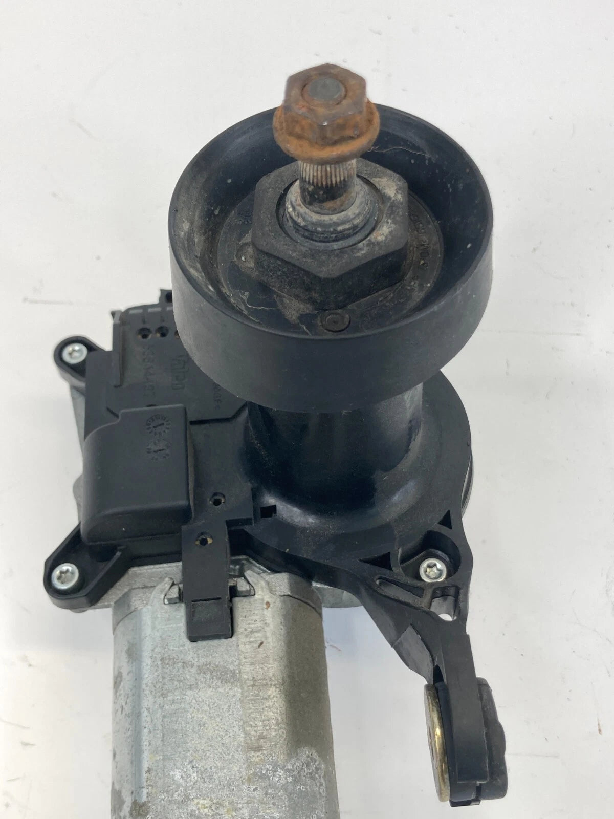 06-10 JEEP COMMANDER REAR WINDSHIELD WIPER MOTOR TAILGATE VALEO 55156325AC OEM