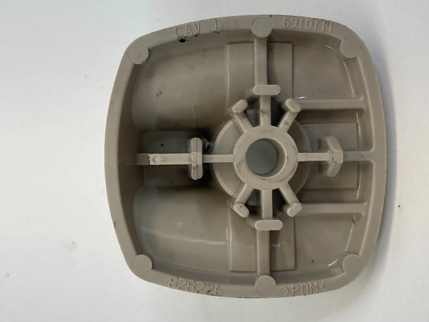 06-08 MITSUBISHI ENDEAVOR FRONT SUNVISOR SUN VISOR HOLDER SUPPORT RETAINER CLIP