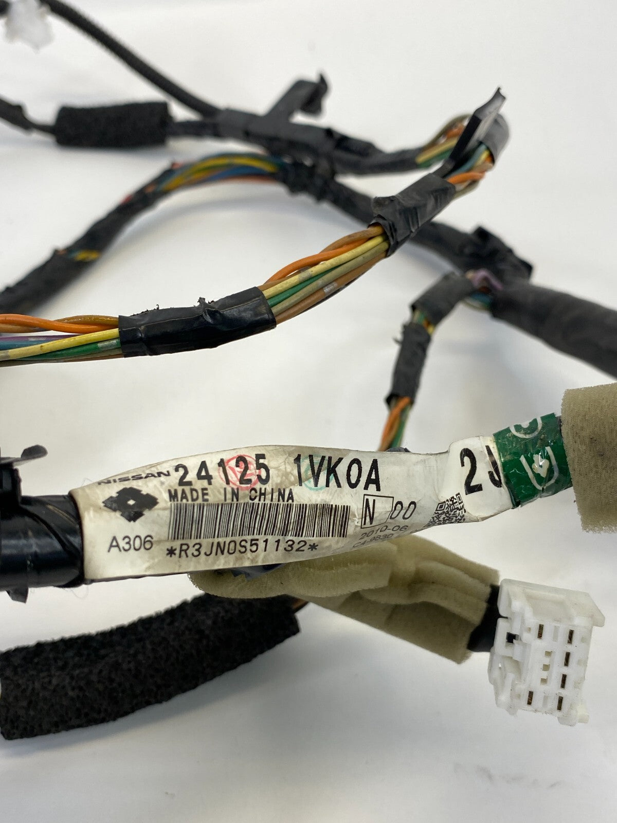 2008-2013 Nissan Rogue Front Left Side Door Harness Wiring Wire 24125-1VK0A OEM