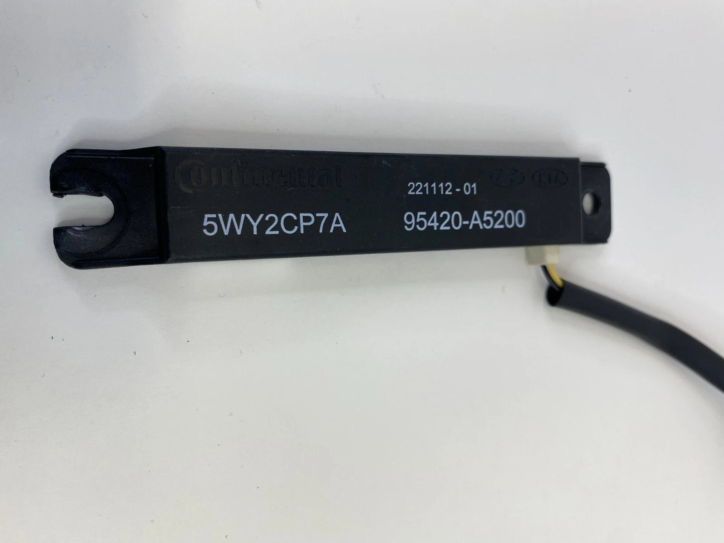 2013-2018 HYUNDAI SANTA FE SPORT SMART KEY KEYLESS IGNITION UNIT 95420-A5300 OEM