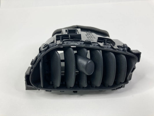 2011-2017 NISSAN JUKE DASH CENTER RIGHT INNER AIR VENT GRILLE 68750-1KK0A