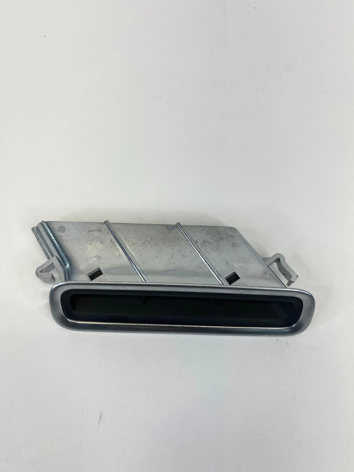 2008-2011 VOLVO XC70 DASH RIGHT SIDE AC AIR VENT DEFROSTER GRILLE 30755425 OEM