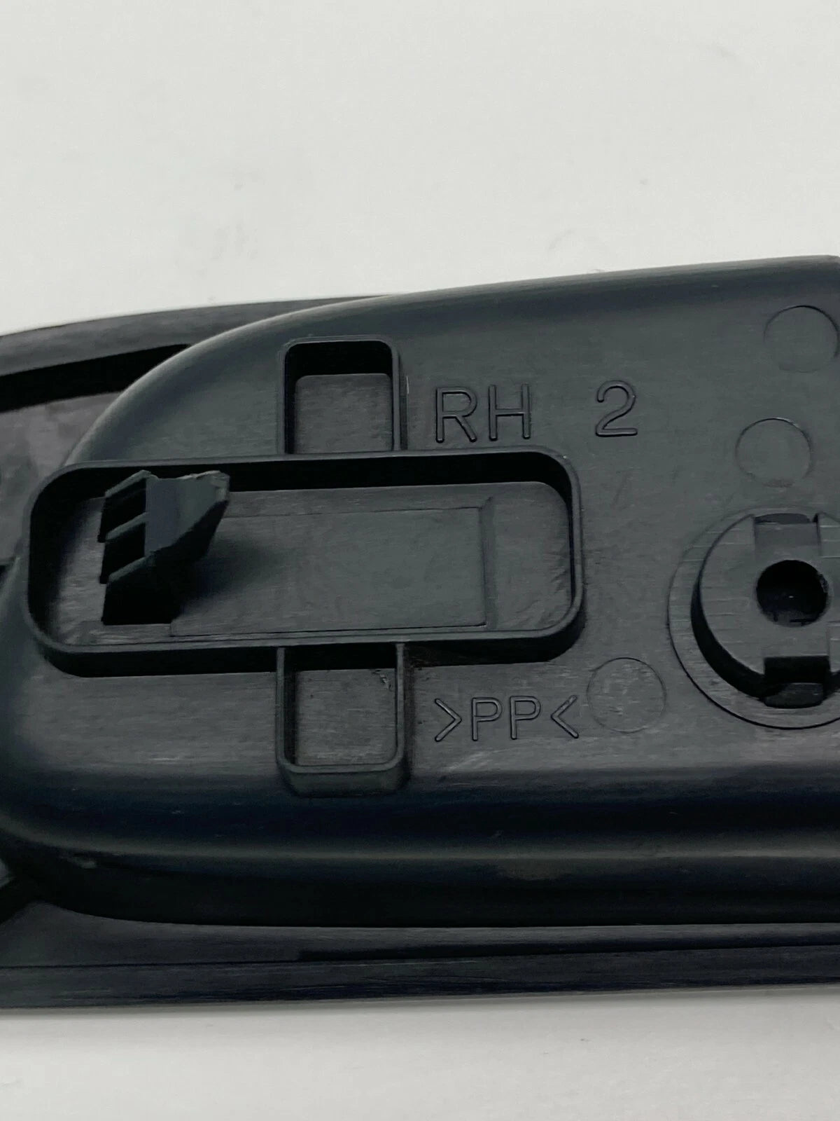 2003-2008 MAZDA 6 RIGHT PASSENGER SIDE INNER DOOR HANDLE COVER BEZEL TRIM W LOCK