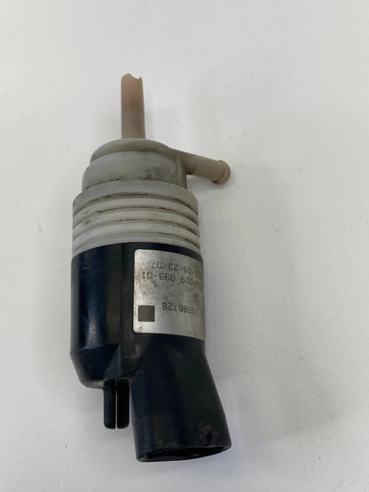 2005-2009 CHEVROLET TRAILBLAZER REAR WINDOW WASHER FLUID PUMP 10386728 OEM