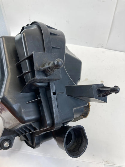 2008-10 Infiniti G37 EX35 Front Left Air Intake Cleaner Box Filter Assy w/Sensor
