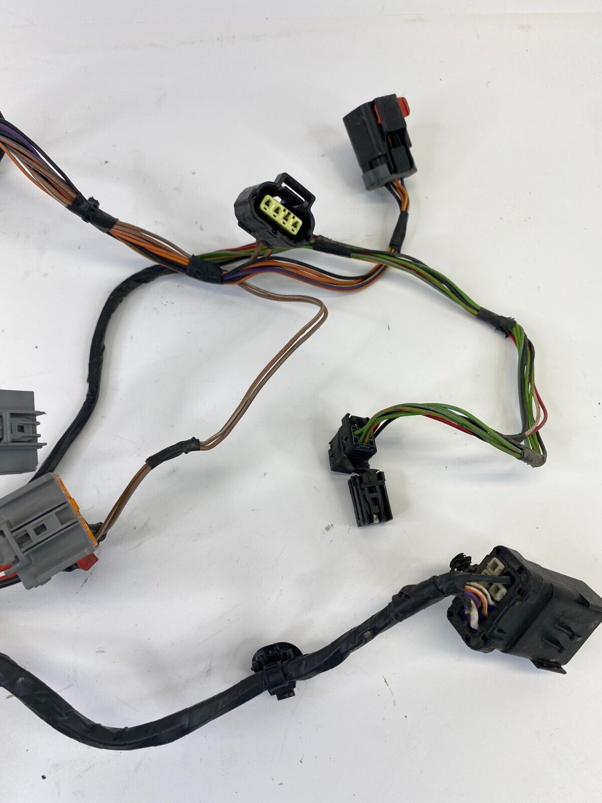 2009-2014 Volkswagen Routan Rear Right Sliding Door Wiring Harness 68064514AA