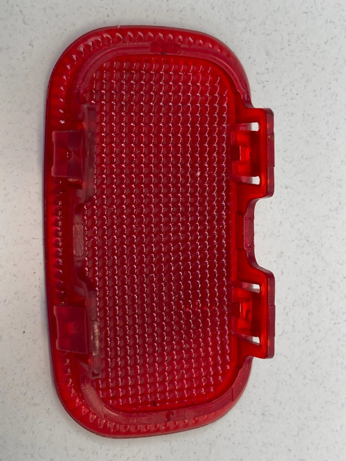 03-09 MERCEDES-BENZ E320 SDAN FRONT DOOR RED COURTESY LIGHT LAMP LENS 2118250510