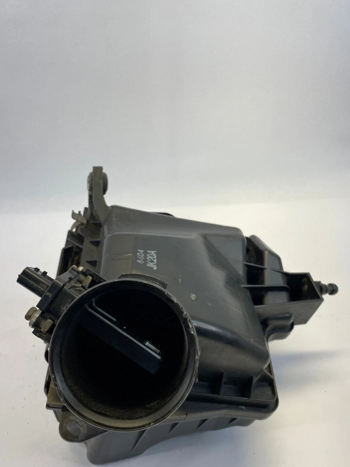 2007 2008 INFINITI G35 SEDAN RIGHT AIR CLEANER FILTER HOUSING BOX OEM JK20A