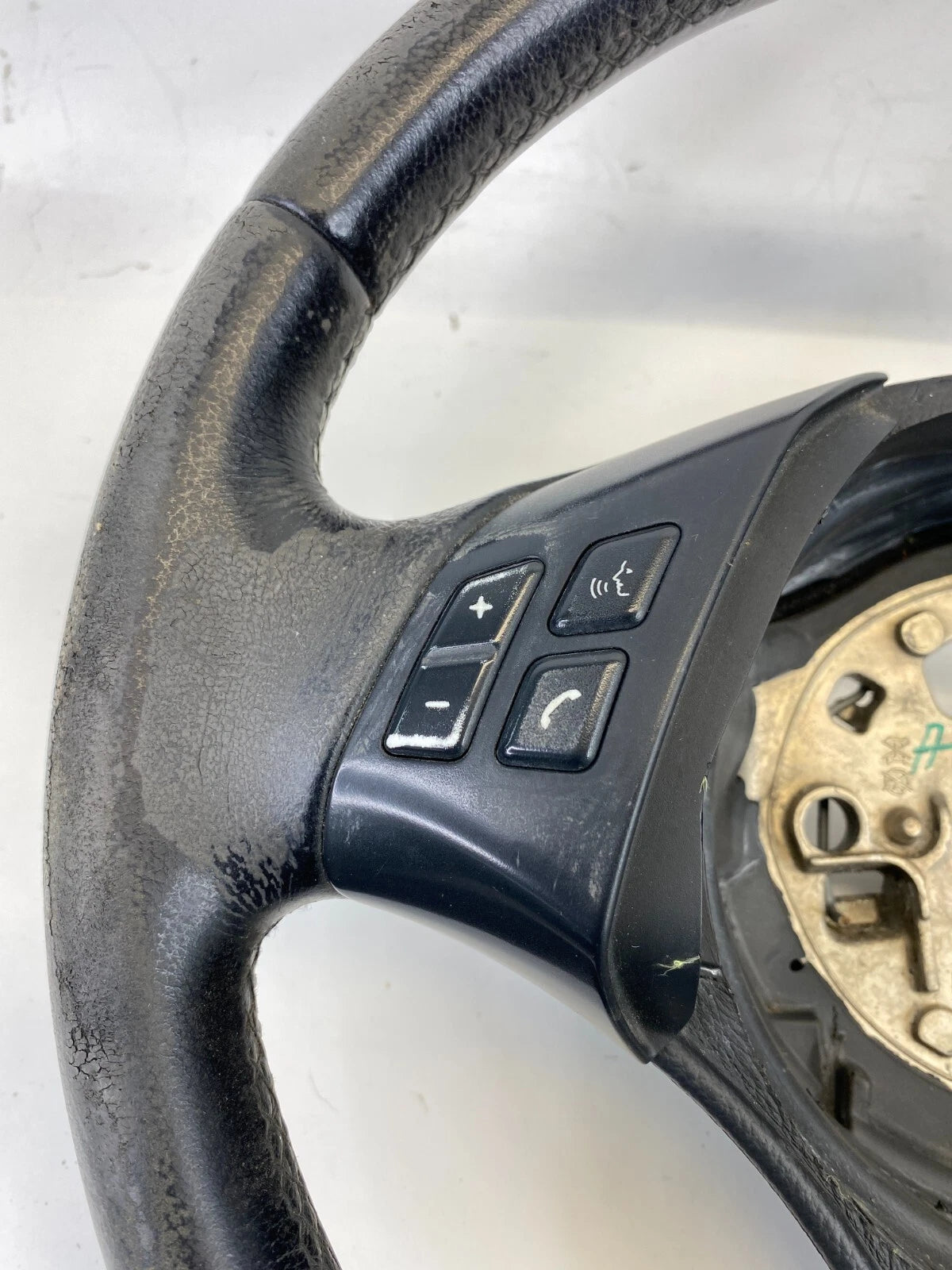 2006 BMW 330XI DRIVER STEERING WHEEL W/ MULTIFUNCTION SWITCH ASSEMBLY OEM