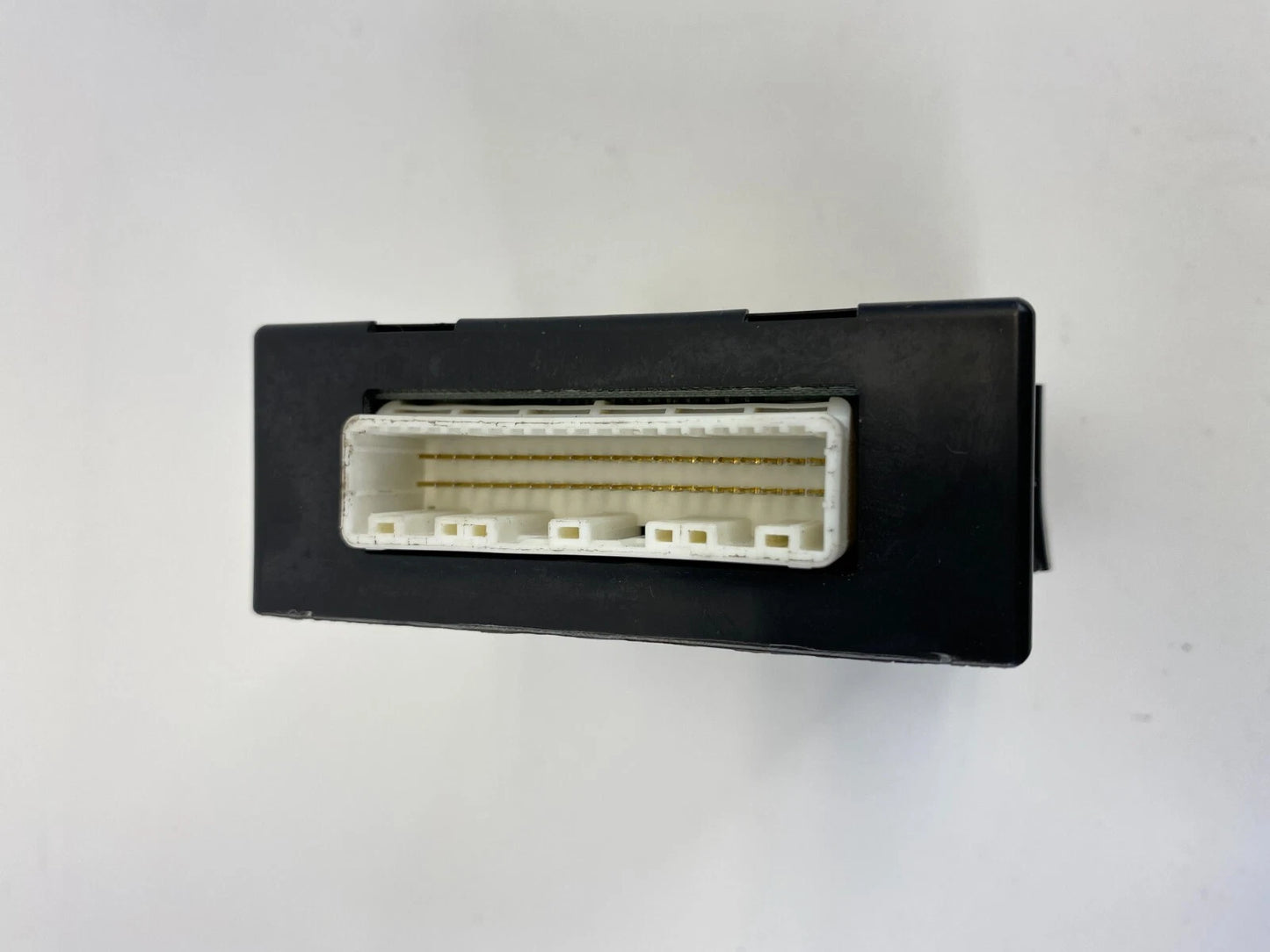 2008-2013 NISSAN ROGUE KEYLESS ENTRY THEFT LOCKING CONTROL MODULE OEM TWC1U241