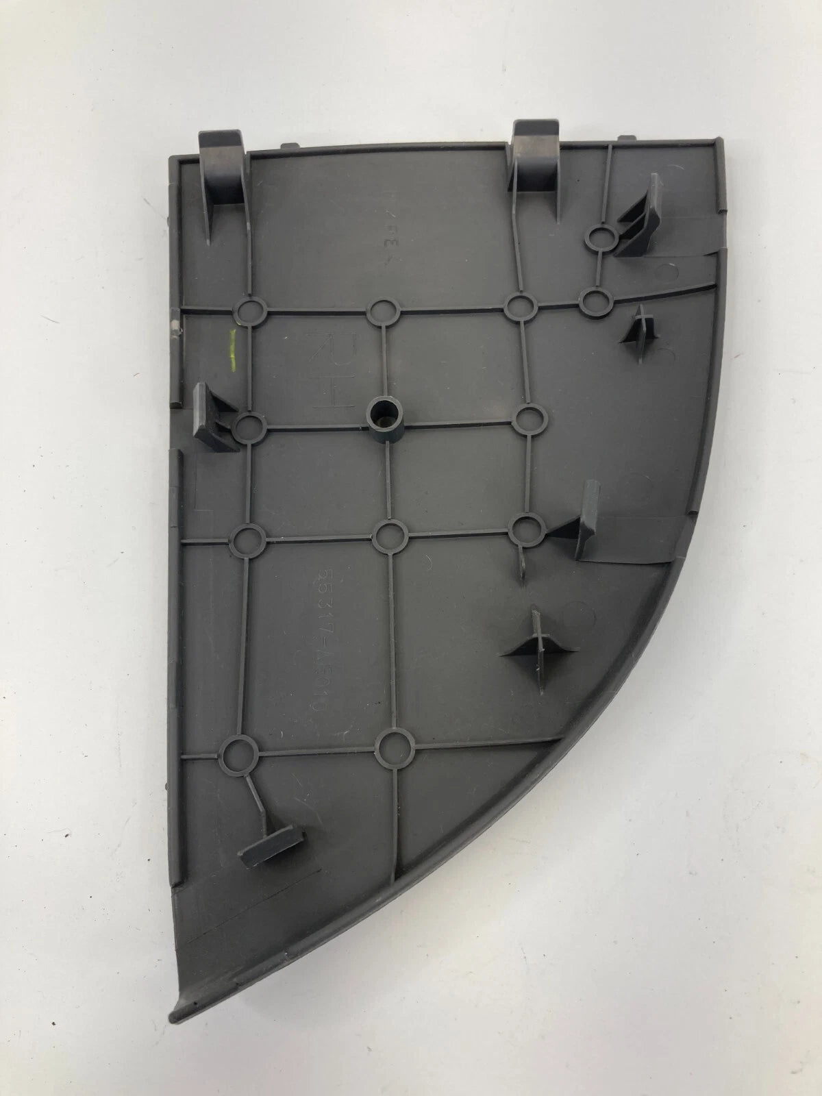04-10 TOYOTA SIENNA RIGHT PASSENGER SIDE DASH END CAP COVER TRIM 55317-AE010 OEM