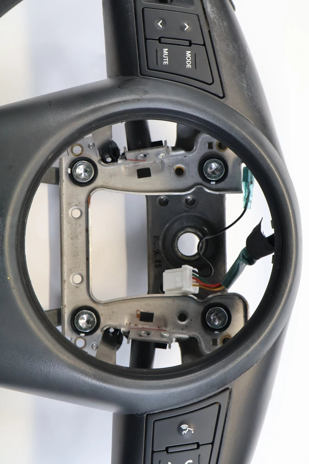 2012 2013 KIA SOUL STEERING WHEEL WITH AUDIO PHONE CONTROLS ASSEMBLY OEM
