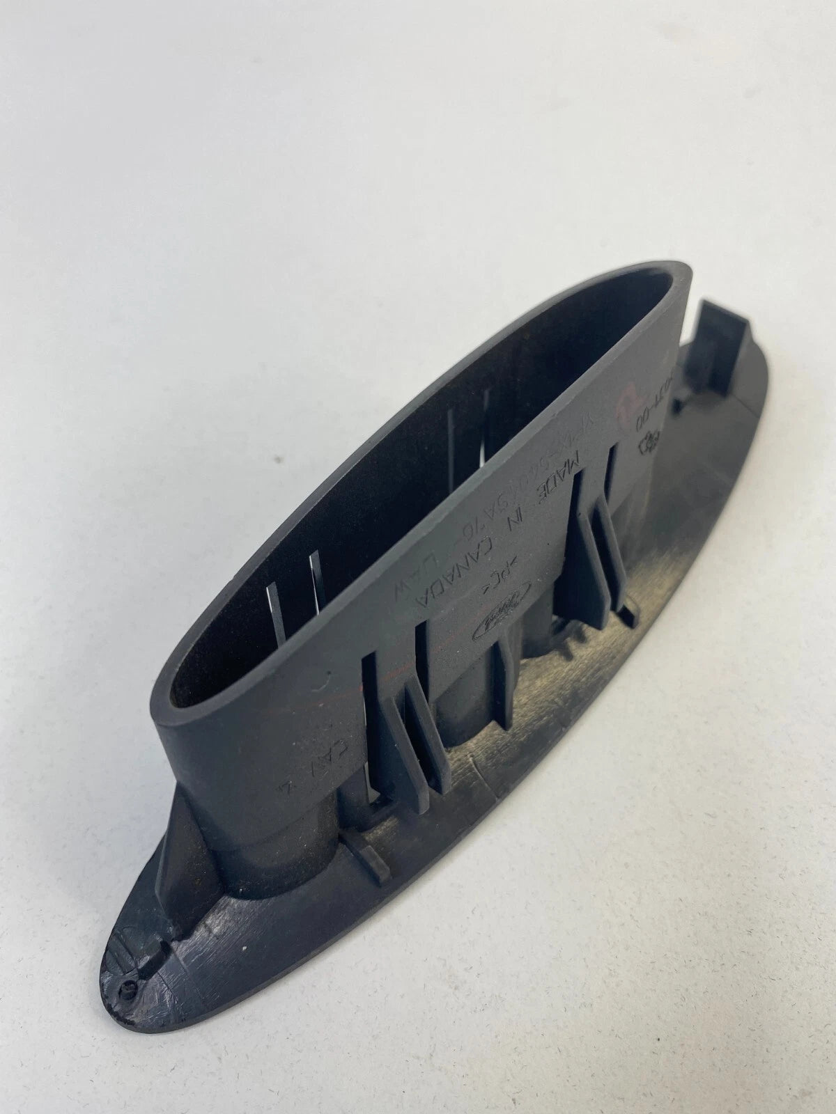 00-07 FORD TAURUS RIGHT WINDSHIELD DEFROSTER NOZZLE VENT GRILLE YF1X-54045A76
