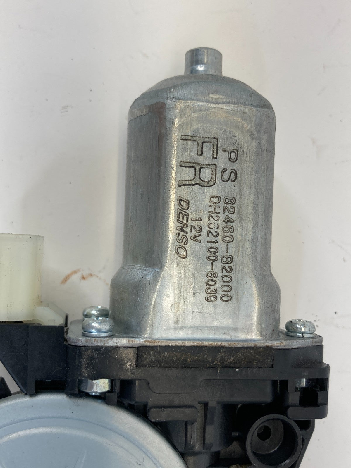 2014-2016 Kia Soul 14-19 Soul EV Front Right Power Window Motor 82460-B2000 OEM