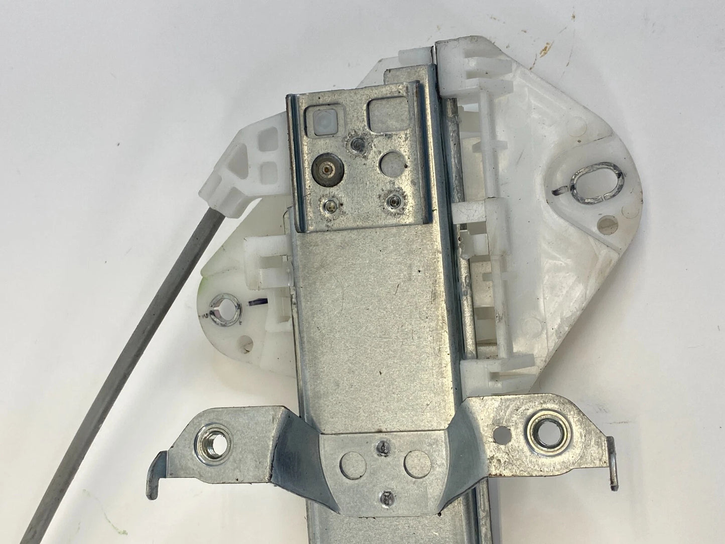 2010-2014 SUBARU LEGACY REAR RIGHT PASSENGER WINDOW REGULATOR WITH MOTOR OEM