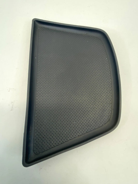 2011-2015 CHEVROLET CRUZE CENTER CONSOLE STORAGE COVER MAT LID GMJ300L12041