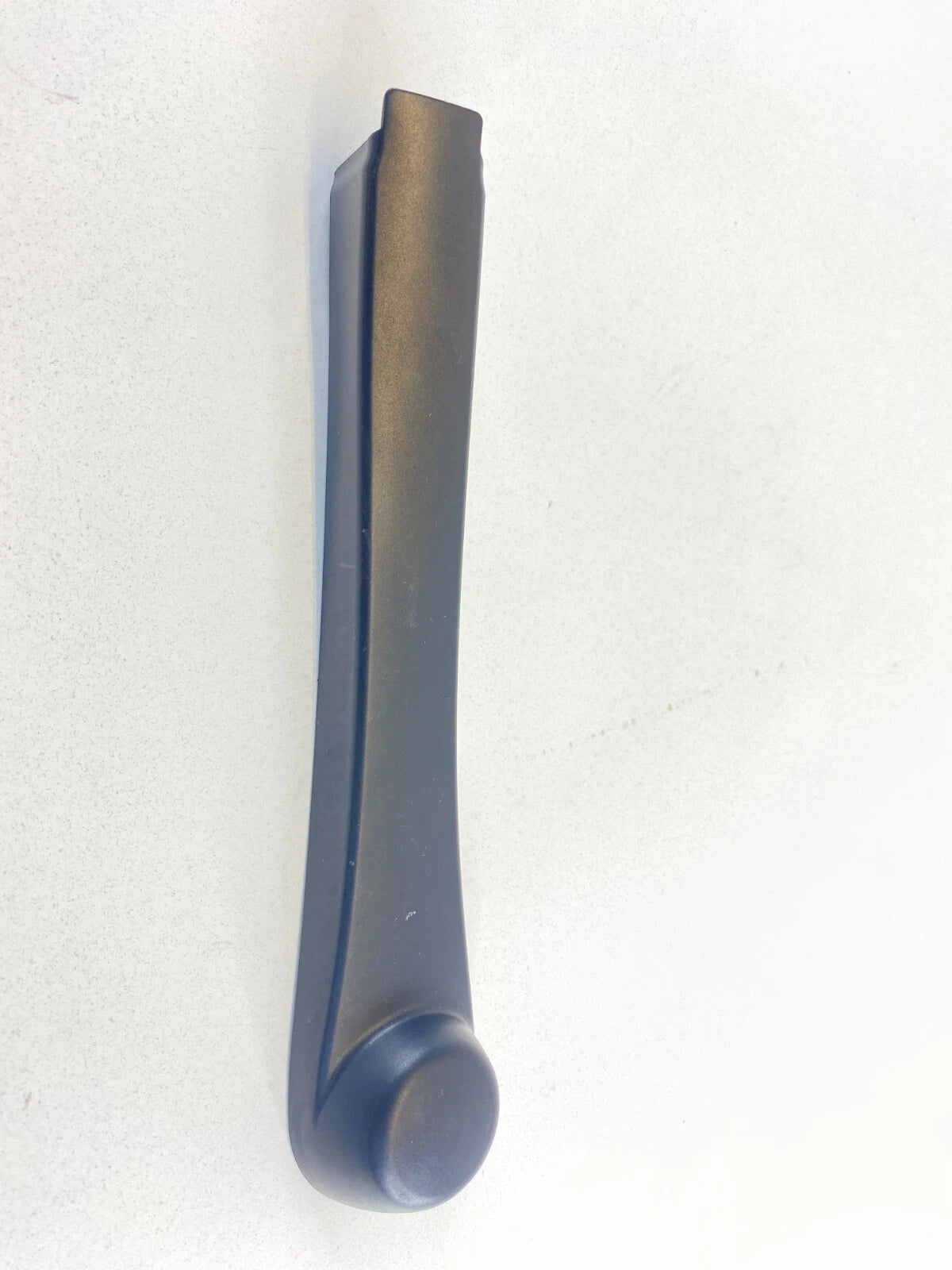 2004-2007 BMW 530I LEFT SIDE WINDSHIELD WIPER ARM COVER 61617037356 OEM