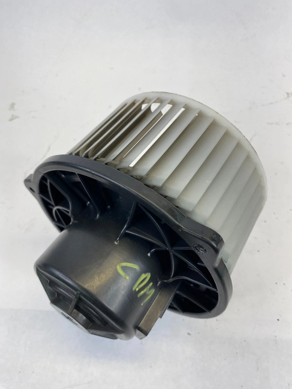 2007-2010 HYUNDAI ELANTRA SEDAN 2.0L A/C HEATER BLOWER MOTOR FAN F00S33F012 OEM