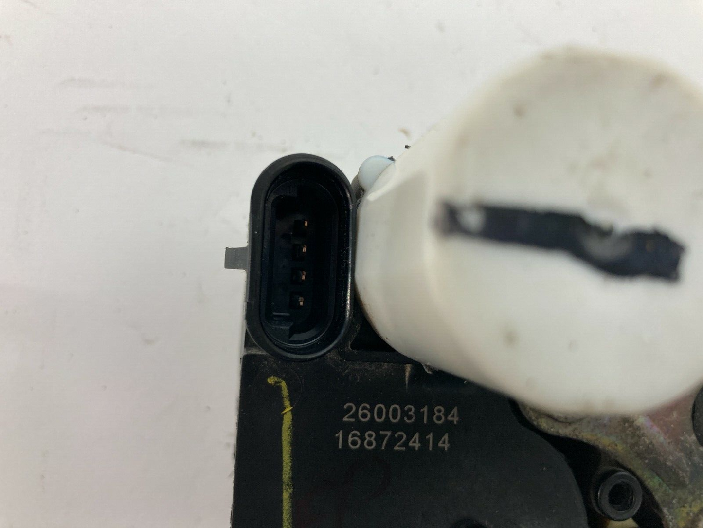 04-07 Buick Rainier 02-09 Envoy Front Right Door Lock Latch Release Actuator RH