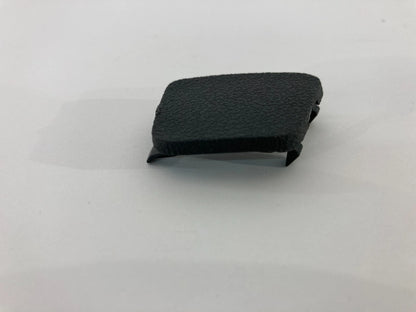 06-11 CHEVROLET IMPALA REAR RIGHT INTERIOR DOOR PANEL SCREW COVER CAP 1342290