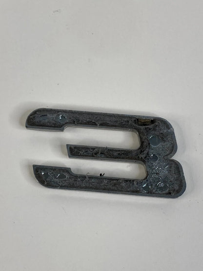 2006 2007 06 07 BMW 530XI REAR BACK SIDE EMBLEM TRUNK LOGO BADGE SYMBOL ASSY OEM