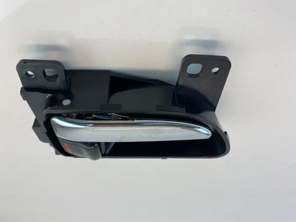 2010-2014 SUBARU LEGACY RIGHT PASSENGER SIDE INTERIOR DOOR HANDLE ASSEMBLY OEM