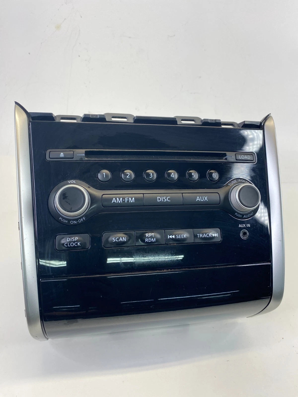 2013-2016 Nissan Pathfinder Radio AM/FM AUX CD Player Receiver Assy 28185-3KA1A
