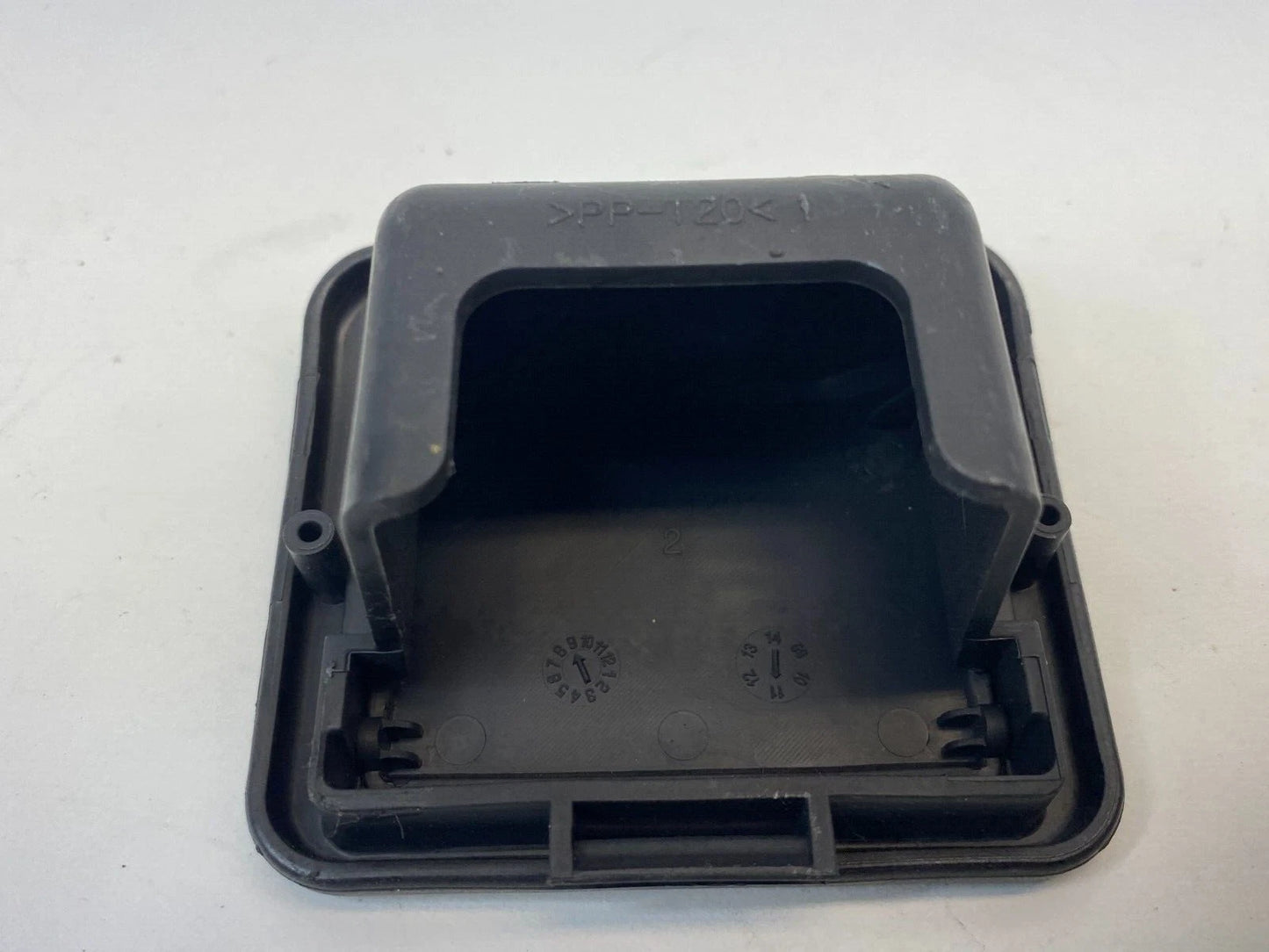 2011-2014 HYUNDAI SONATA REAR DECK SEAT CHILD SAFETY ANCHOR HOOK COVER TRIM