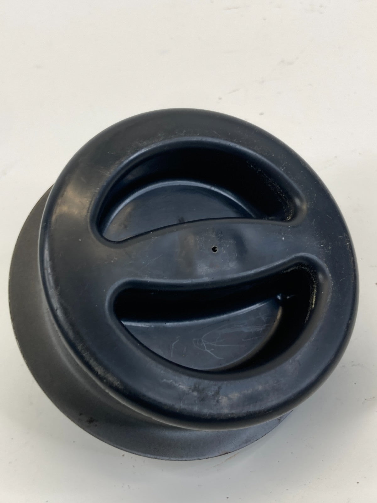 2012-2015 Chevrolet Captiva Sport Spare Tire Holder Retainer Hold Down Bolt Assy