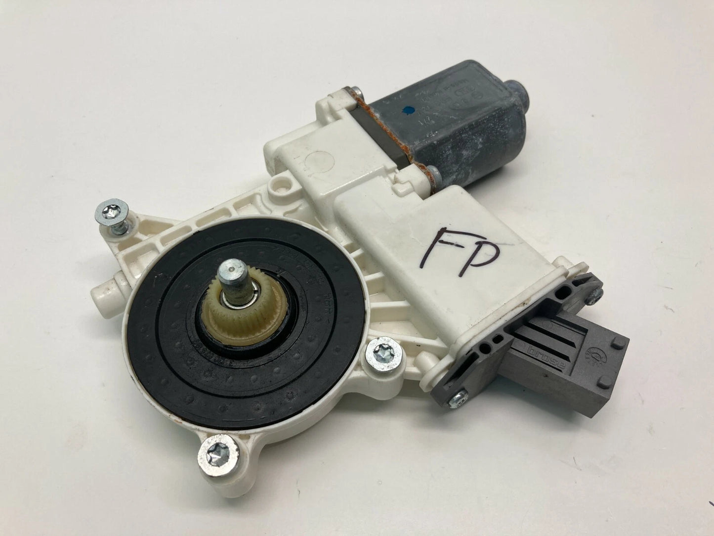 2005-2011 CADILLAC STS FRONT RIGHT PASSENGER SIDE WINDOW MOTOR 0130822271 OEM