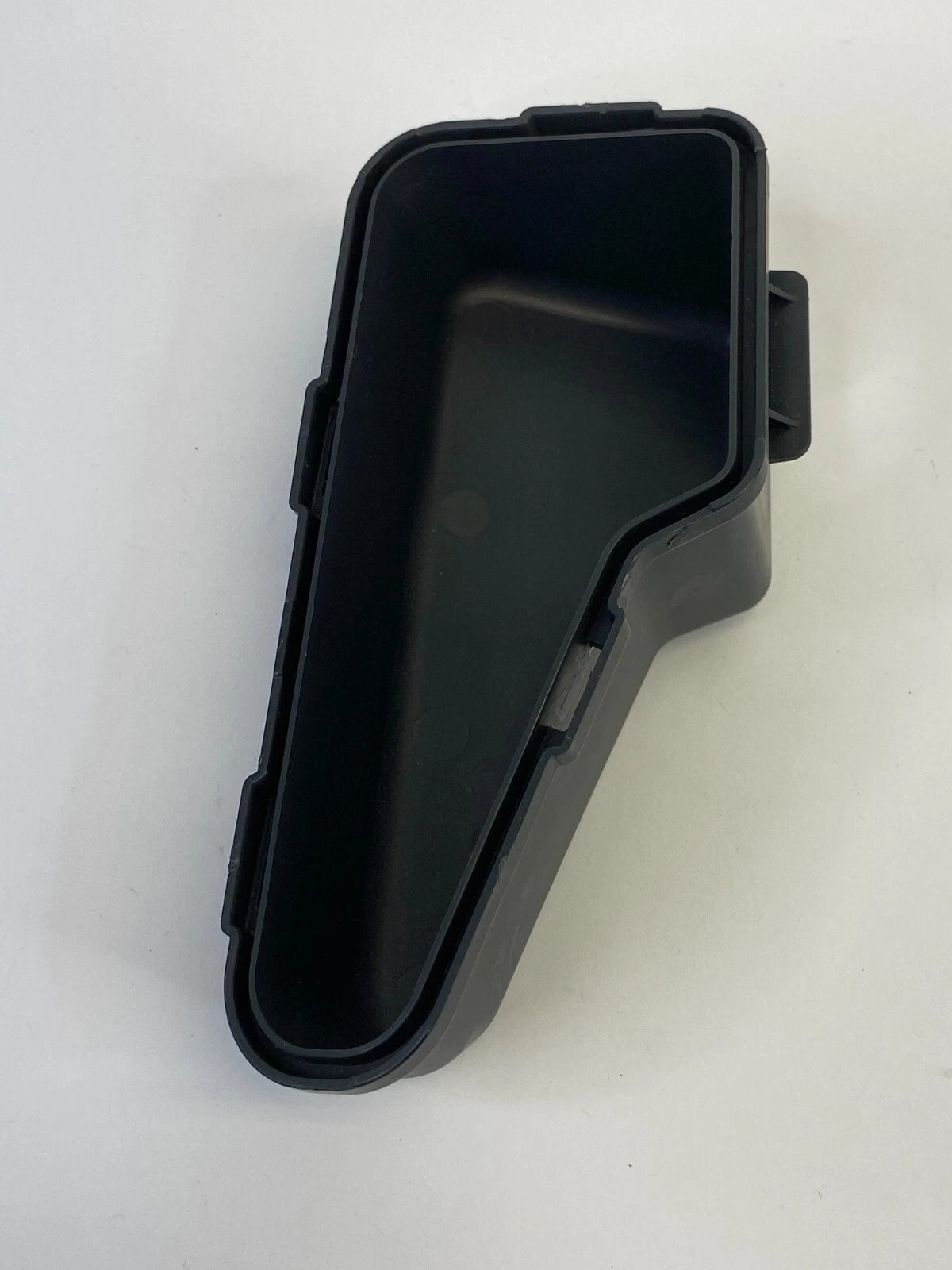 2010-2015 TOYOTA PRIUS FRONT VENT PILLAR COVER TRIM PANEL 62218-DUCT OEM