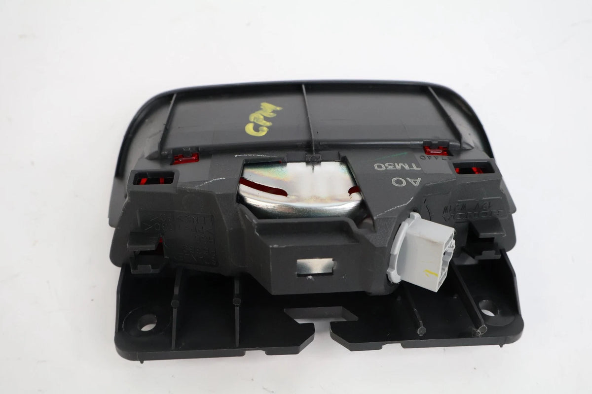 2007-2011 HONDA CR-V CRV REAR 3RD THIRD BRAKE LIGHT HIGH MOUNTED STOP LAMP OEM