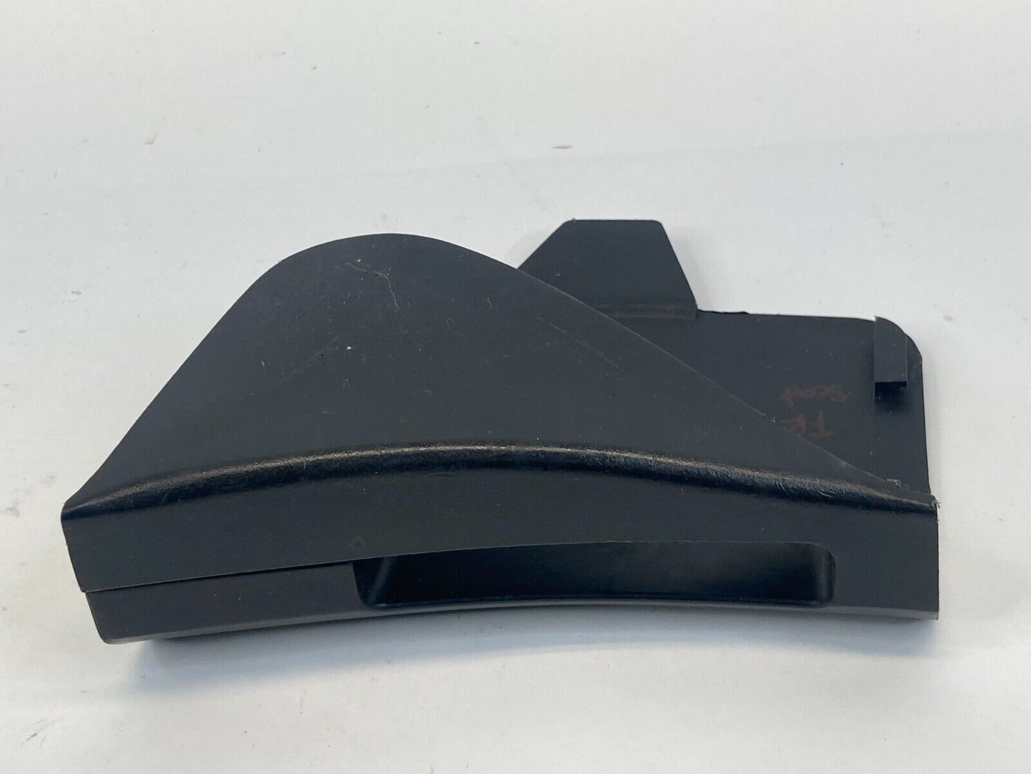 2011-2014 Dodge Avenger Chrysler 200 Front Right Passenger Side Guide Cover Trim