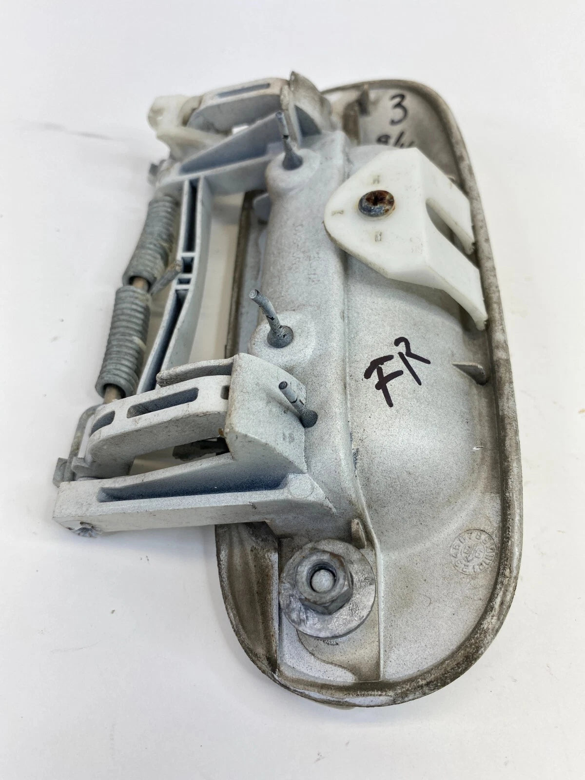 2000-2005 CADILLAC DEVILLE 4-DR FRONT RIGHT PASSENGER DOOR OUTER HANDLE ASSY OEM