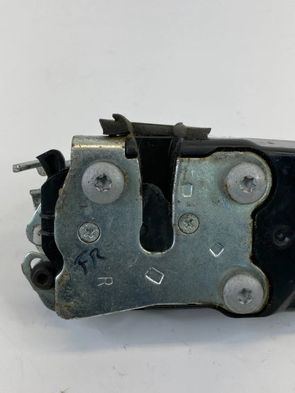 2005-2010 CHRYSLER 300 FRONT RIGHT PASSENGER SIDE DOOR LOCK LATCH ASSEMBY OEM