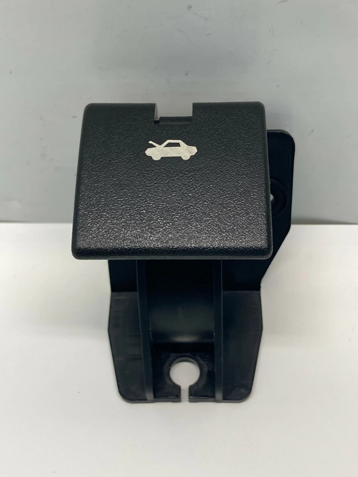 2009-2017 CHEVROLET TRAVERSE HOOD RELEASE OPENER LEVER HANDLE ASSEMBLY OEM