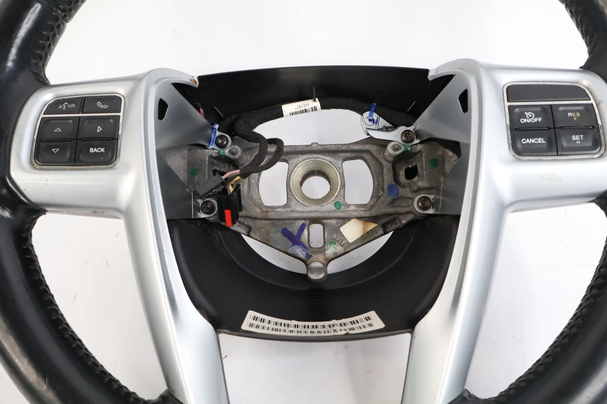 2011-2014 CHRYSLER 300 FRONT LEFT STEERING WHEEL W/ CRUISE CONTROL SWITCH OEM