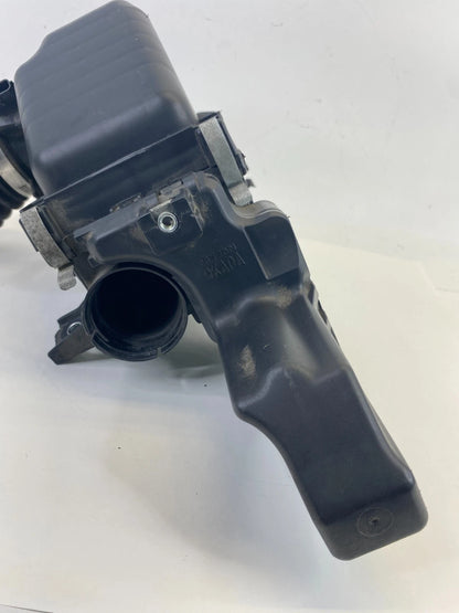 2014-2019 Nissan Versa Note 1.6L L4 Air Intake Cleaner Filter Box Assy w/ Hose