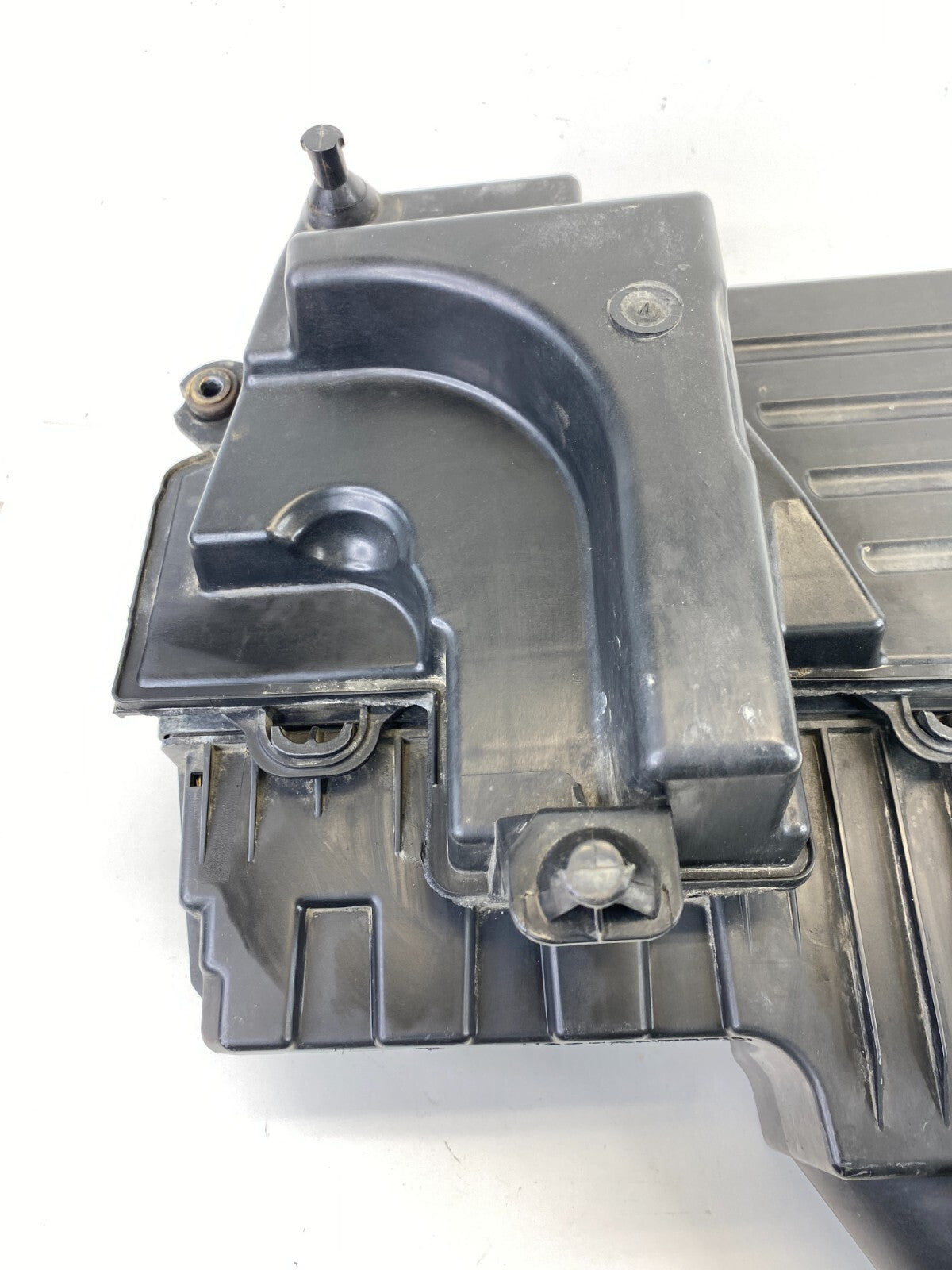 2007-2013 Nissan Altima Sedan 2.5L Air Cleaner Intake Filter Box Assembly OEM