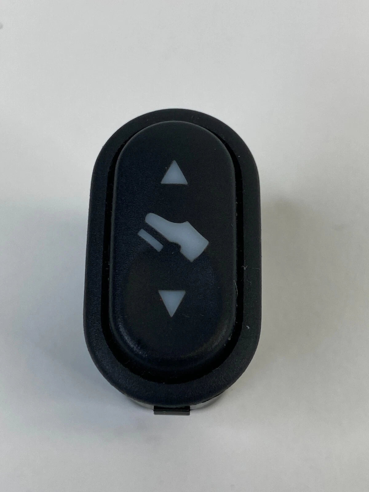 2003-2006 FORD EXPEDITION PEDALS HEIGHT ADJUSTMENT SWITCH ABUTTON 1L2T-6G604-AD