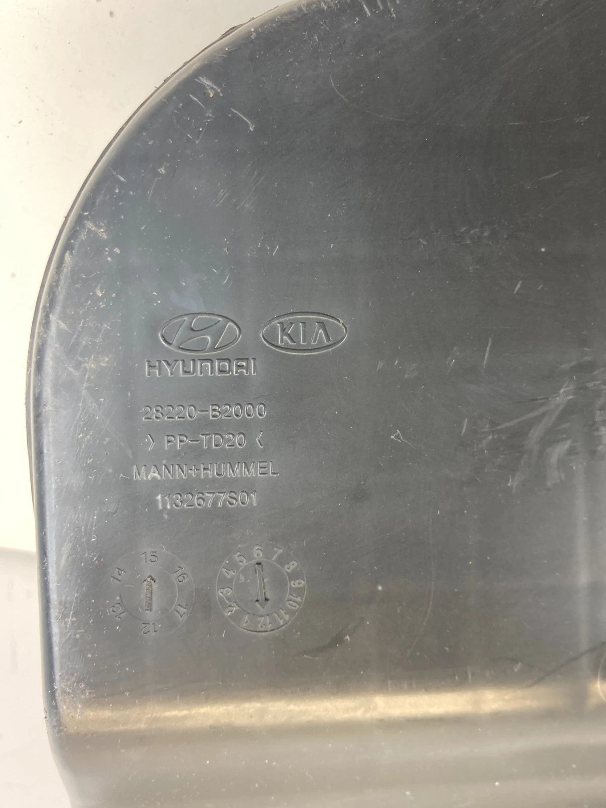 2014-2019 Kia Soul Air Intake Cleaner Hose Tube Duct w/Resonator 28220-B2000