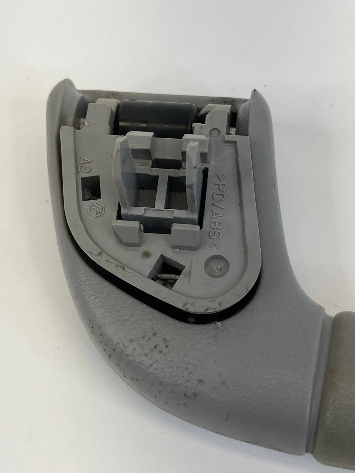 07 08 09 10 11 TOYOTA CAMRY ROOF REAR RIGHT SIDE INNER GRAB GRIP ASSIST HANDLE